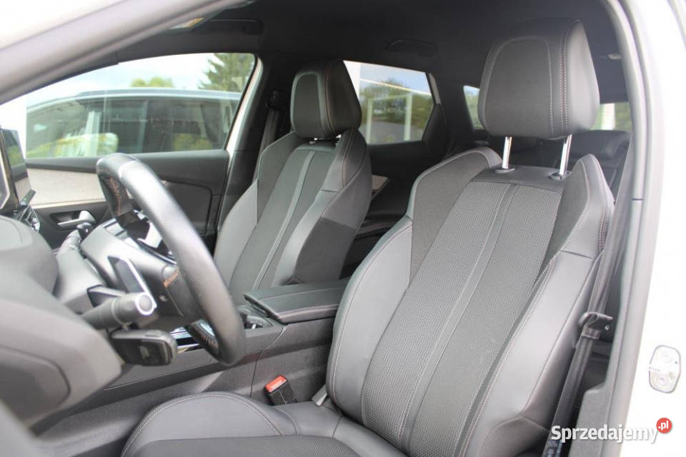 Peugeot 3008 2023r Carplay Temp Adapt Półskóry nieuszkodzony Kraków