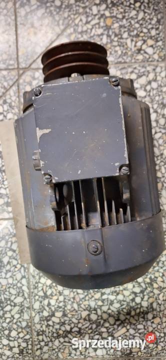 Sprzedam silnik trójfazowy 4 kW 2880 obrmin Łańcut