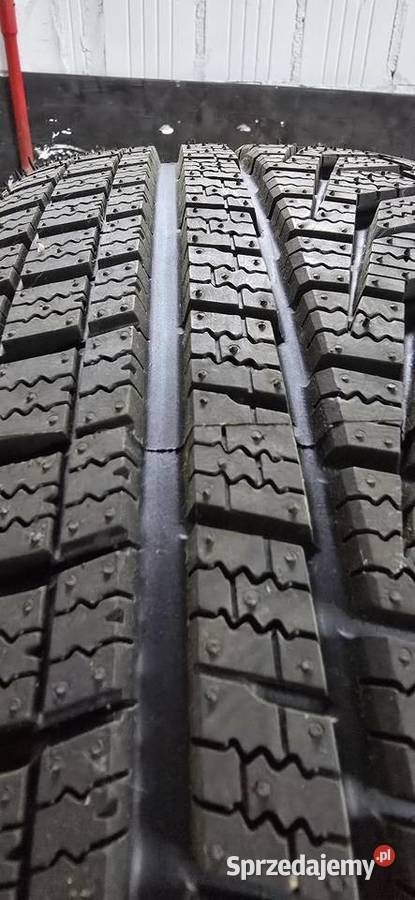 2x Opony zimowe Hankook 205 60 R16 Stary Sącz