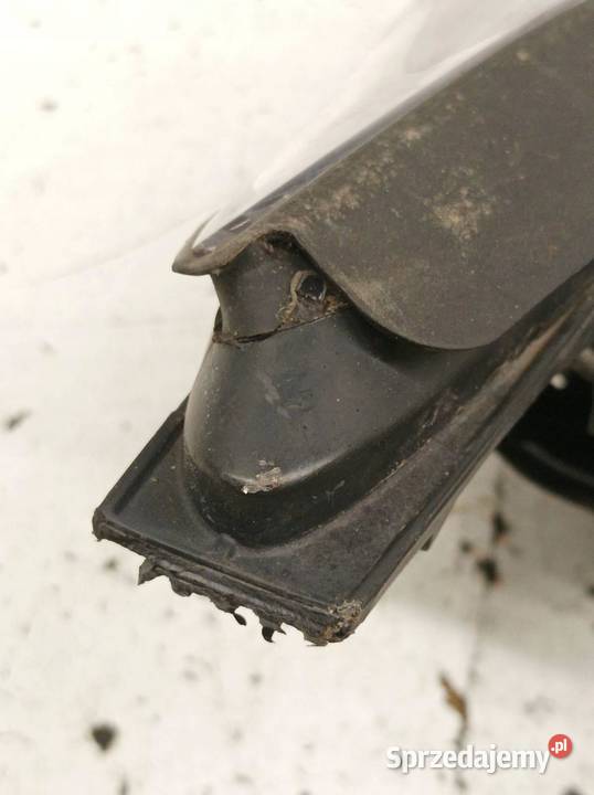 LAMPA PRZÓD LEWA EU SOCZEWKA USZKODZONA Kia