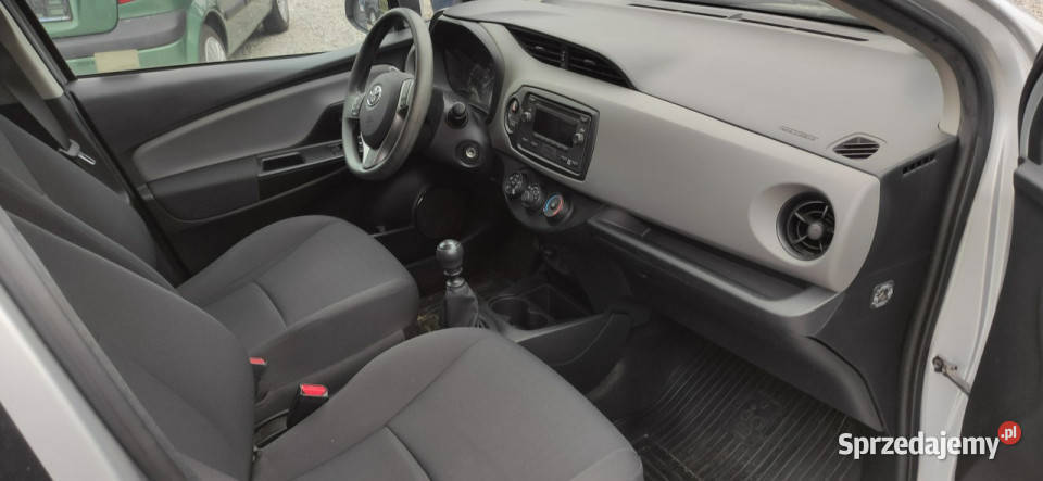 Toyota Yaris 46 15l 112HP 2020r III 20112019 ESP Stare Budy