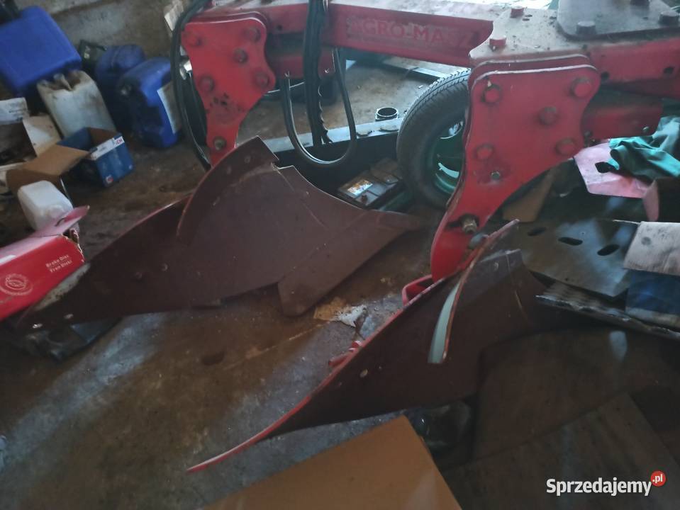 Pług 5 skibowy AgroMasz wielkopolskie Lucynowo