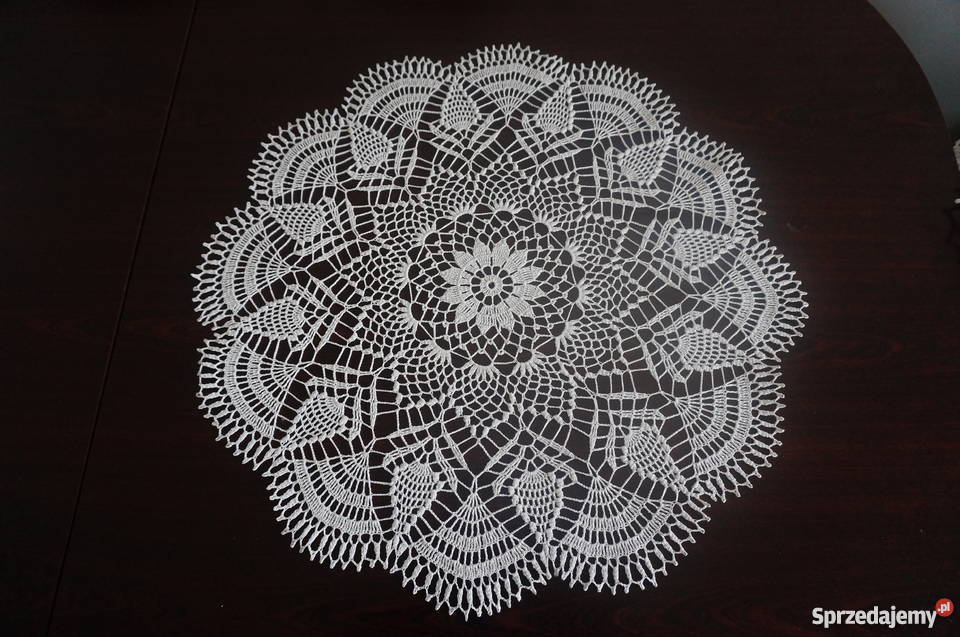 serwety obrus bieżnik serweta szydełko Libiszów-Kolonia