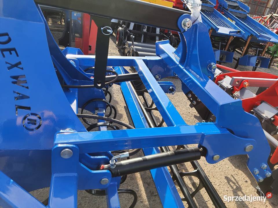 Agregat uprawowy lekki LION 25m 27 30 DEXWAL Miechów