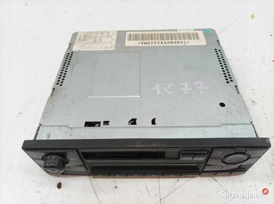 RADIO 1J0035152E VW Volkswagen Golf IV 19972004 Rok produkcji 1999 sprzedam