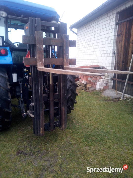 Maszt do ciągnika widlak nieuszkodzony