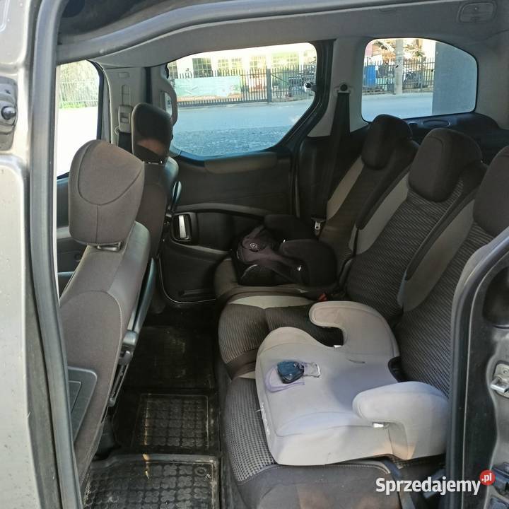 Peugeot partner II tepee 16 HDi hak 80 kw 2008r lakier metallic Dęba