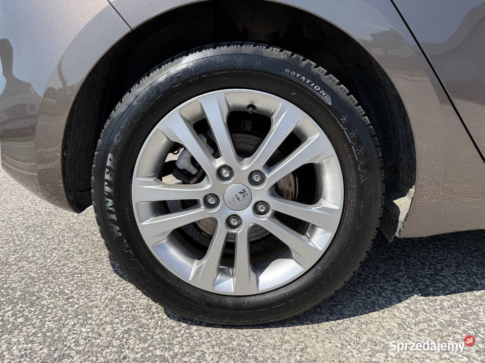 Kia Ceed 14 BENZYNA Klimatyzacja Czujniki wielkopolskie Konin sprzedam