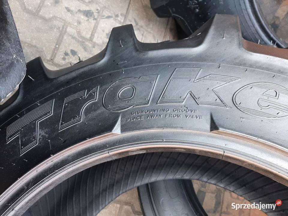 2x Opona używana rolnicza 34085R24 136R24 KLEBER Zaścianki