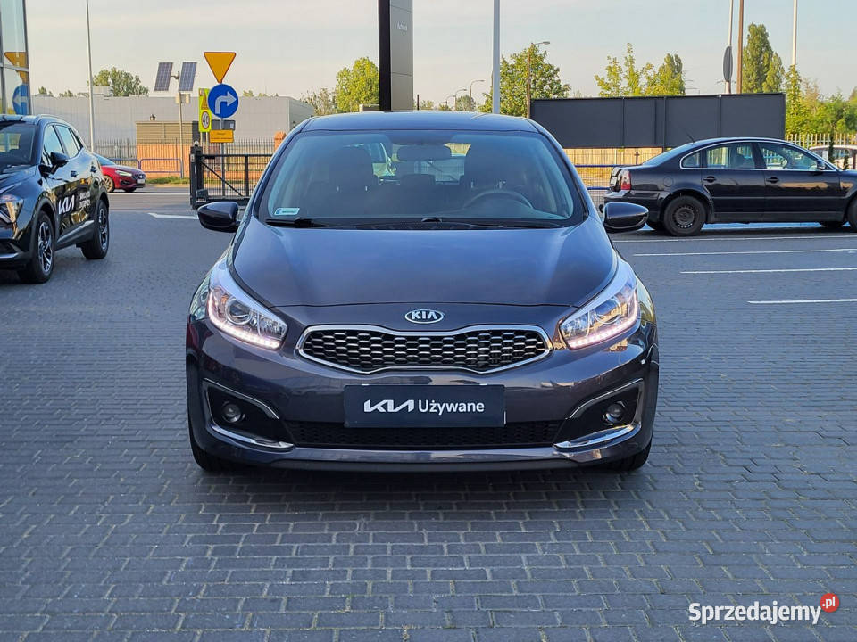 Kia Ceed 78 przebiegu bezwypadkowy stan II 2012 szary Toruń sprzedam