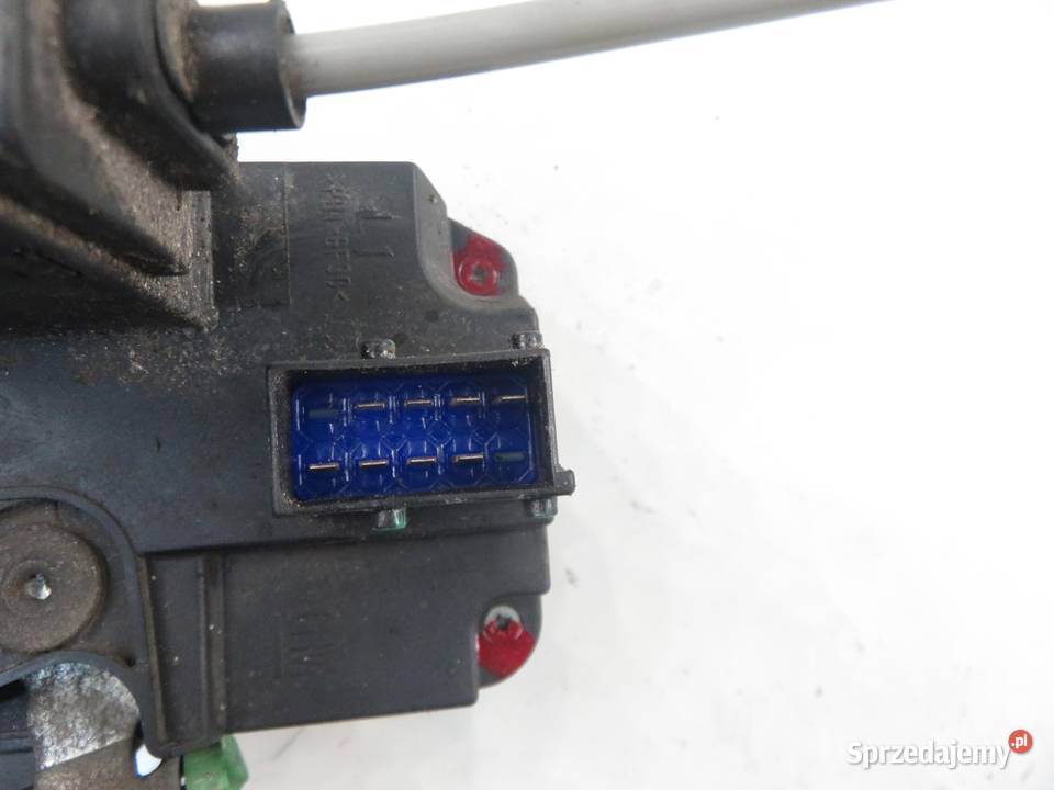 ZAMEK LEWY PRZEDNI OPEL MERIVA A 13154791GE sprzedam