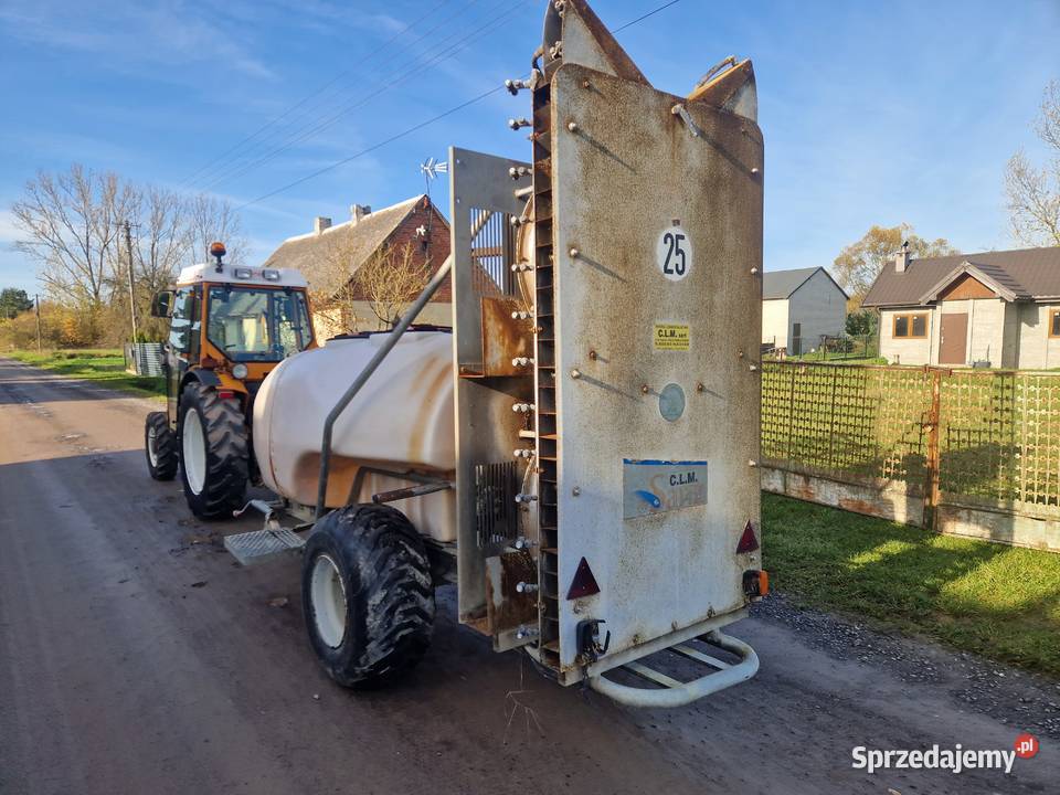 opryskiwacz sadowniczy CLM 2000 litrów kolumna Zelów sprzedam