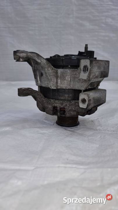 OPEL INSIGNIA B 20 CDTI ALTERNATOR 39047352