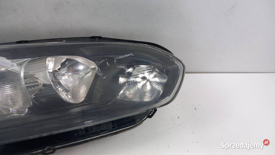FORD TRANSIT CONNECT MK2 LAMPA PRZÓD PRAWA Zbierkowo sprzedam