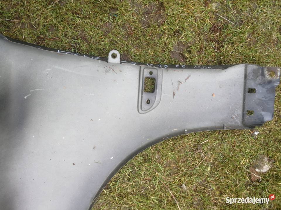 Błotnik volvo s60 v70 Górno sprzedam