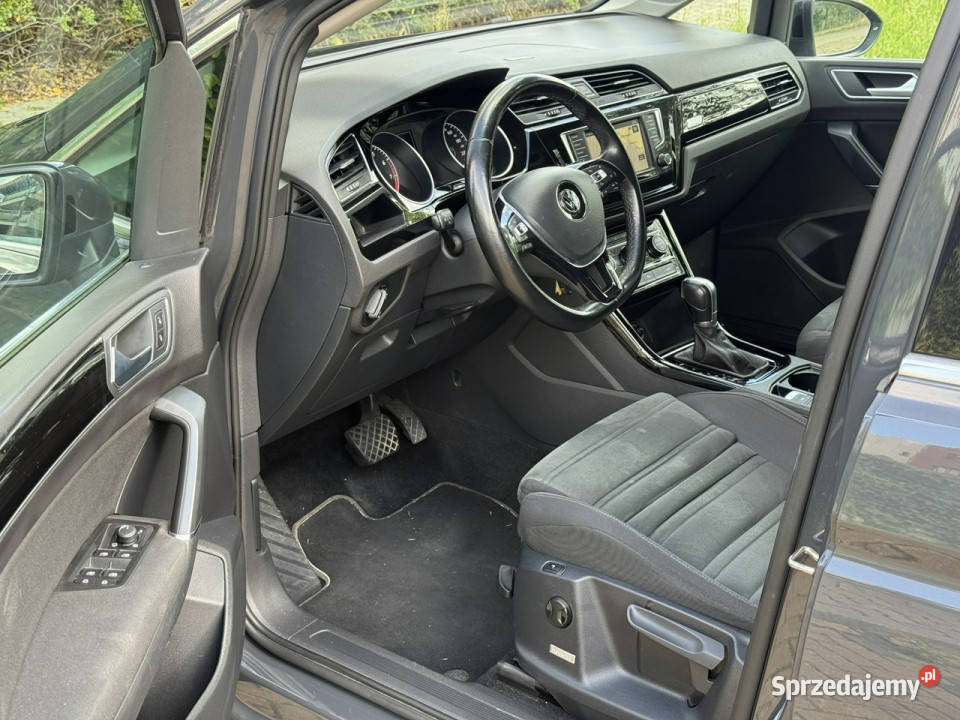 Volkswagen Touran 18 Highline DSG III 2015 benzyna Tarnowskie Góry