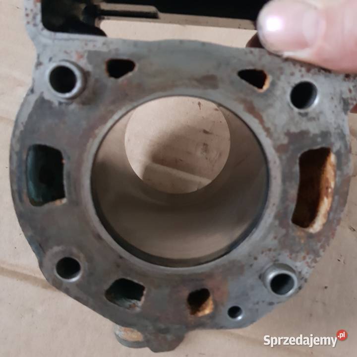 Oryginalny cylinder tlok i uszczelki Piaggio Cylindry, głowice, pierścienie lubelskie Radzyń Podlaski