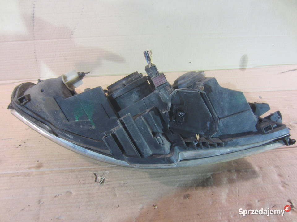 lampa lewa przód xsenon ksenon opel vectra b Szczecin