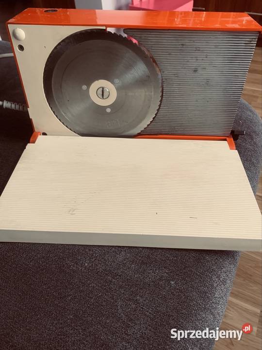 Maszynka do chleba i kiełbas Bytom