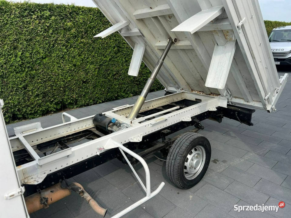 Nissan Cabstar Nissan Cabstar 25TD Wywrotka Gostyń