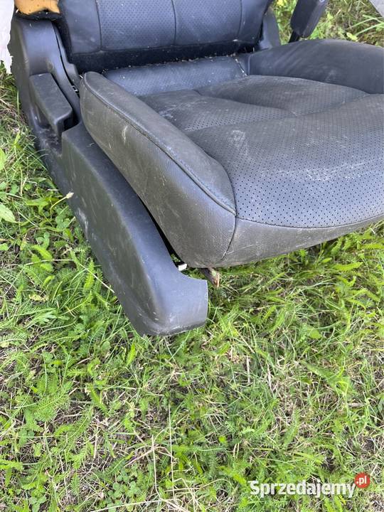 Fotel Nissan leaf kanapa skóra tekna siedzisko Poznań sprzedam
