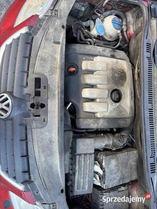 Volkswagen Touran 20 TDI DSG odtwarzacz DVD pomorskie Starogard Gdański
