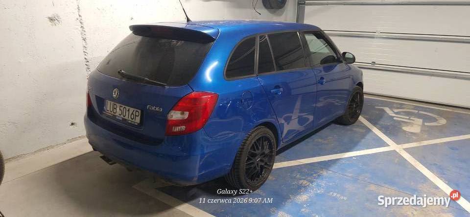 Skoda Fabia RS Combi 14 TSI 180 DSG 2011 2 Kpl Fabia Dominów