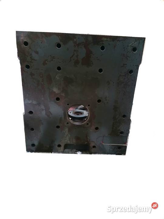 Obudowa mostu Renault 110 14 113 14 120 14 133 Rolnictwo