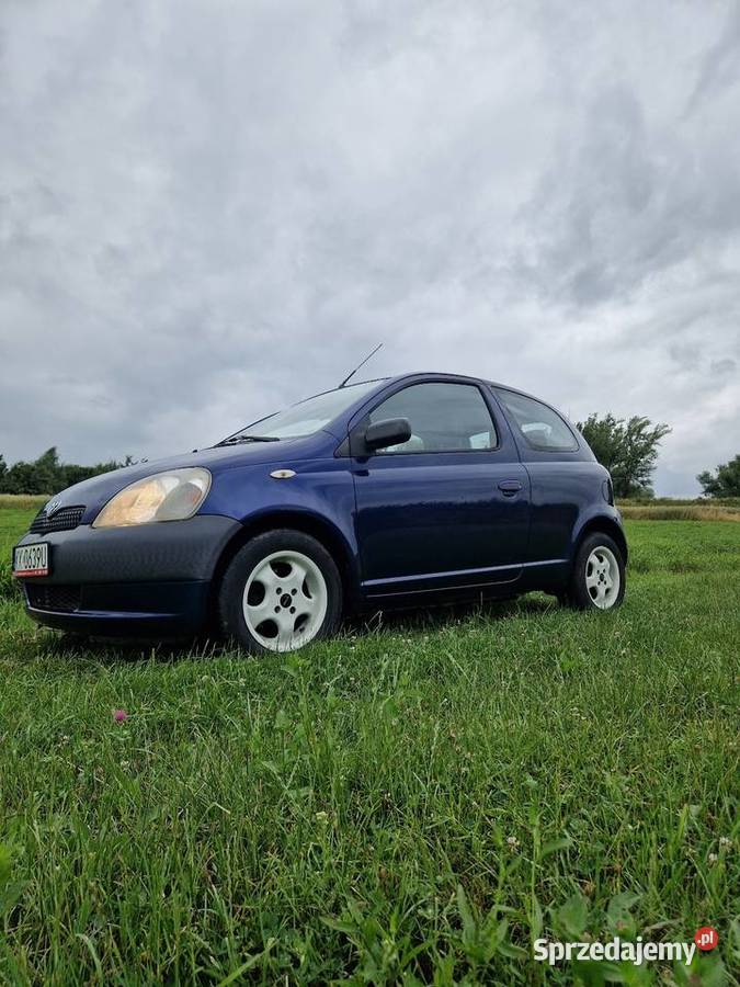 Toyota yaris 10 benzyna w super stanie długie 199000km Oświęcim sprzedam