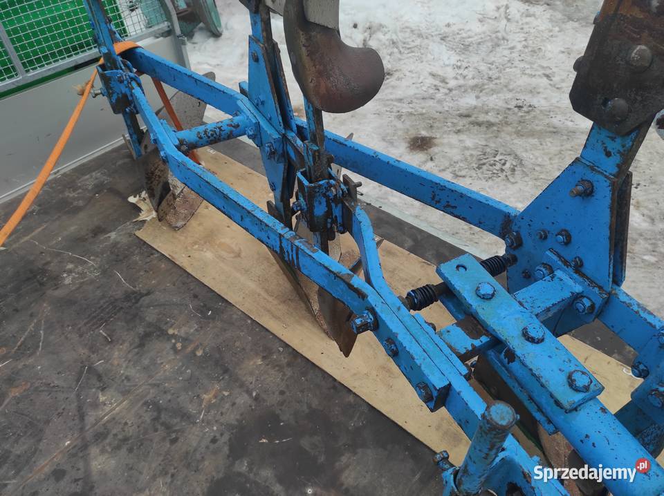 Pług 3 skibowy obrotowy rabewerk Radoszyce
