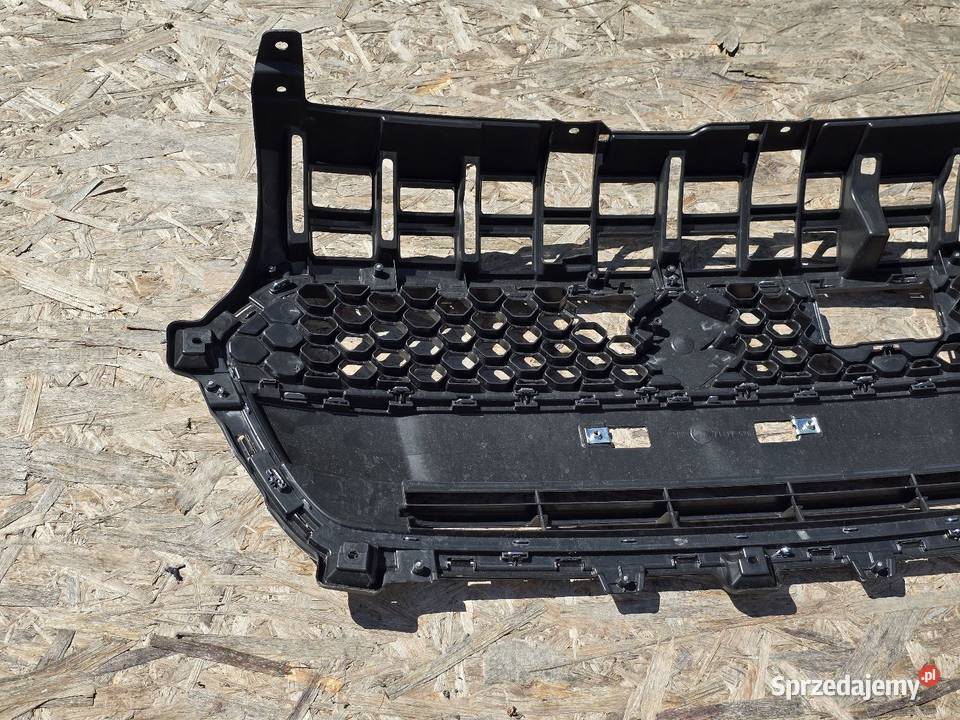 SUZUKI SWIFT atrapa chłodnicy Międzychód sprzedam