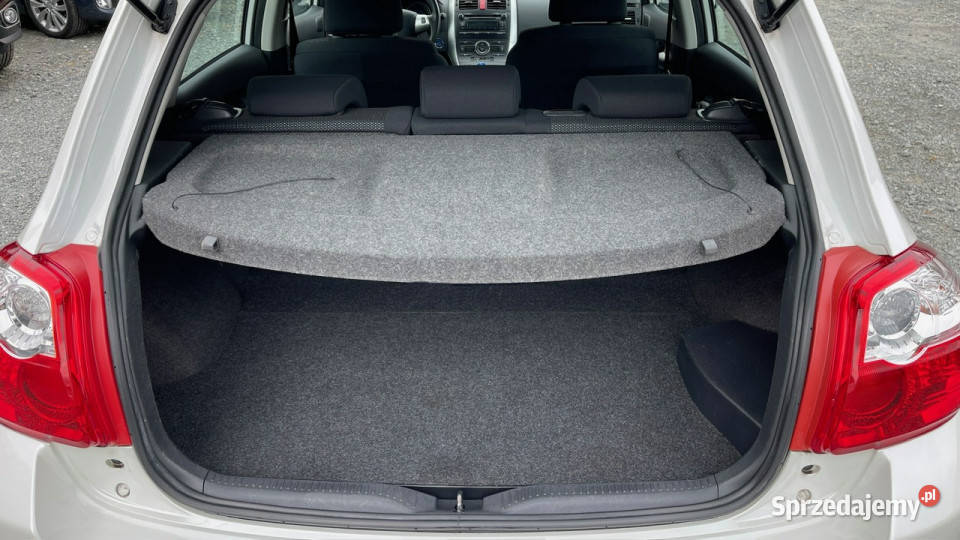 Toyota Auris 18 Hybryda Automat Zarejestrowany warmińsko-mazurskie Elbląg