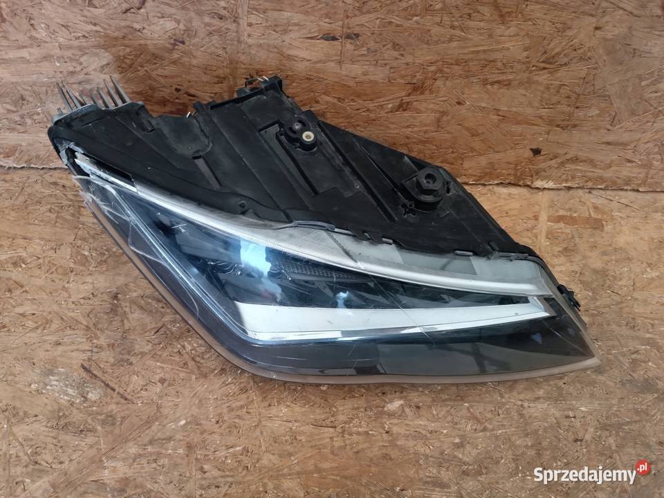 LAMPA REFLEKTOR PRAWY PRZÓD EU SEAT LEON III 12 Nowy Tomyśl