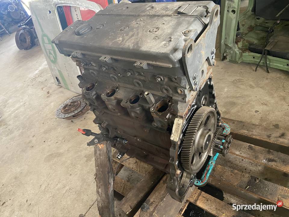 Blok Silnika Atego Vario OM904LA 9040113101 Maszewo sprzedam