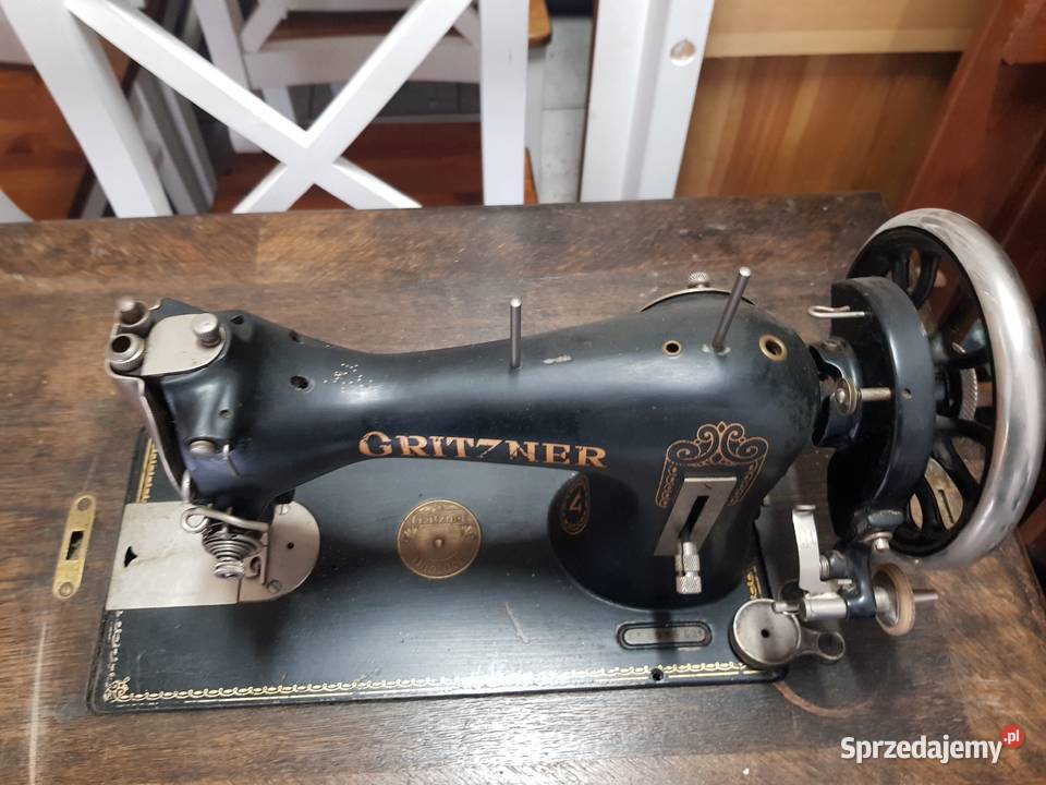 Maszyna do szycia Niemieckiej firmy Gritzner Antyki Bolesławiec