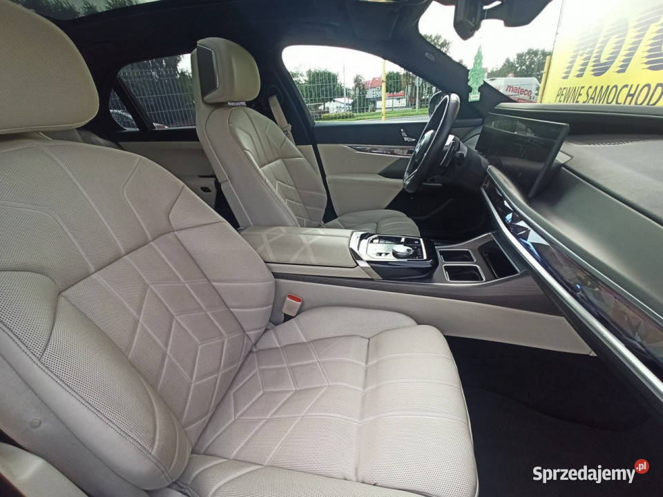 BMW 750 PLUGIN salon I właściciel G702022 4/5 podkarpackie