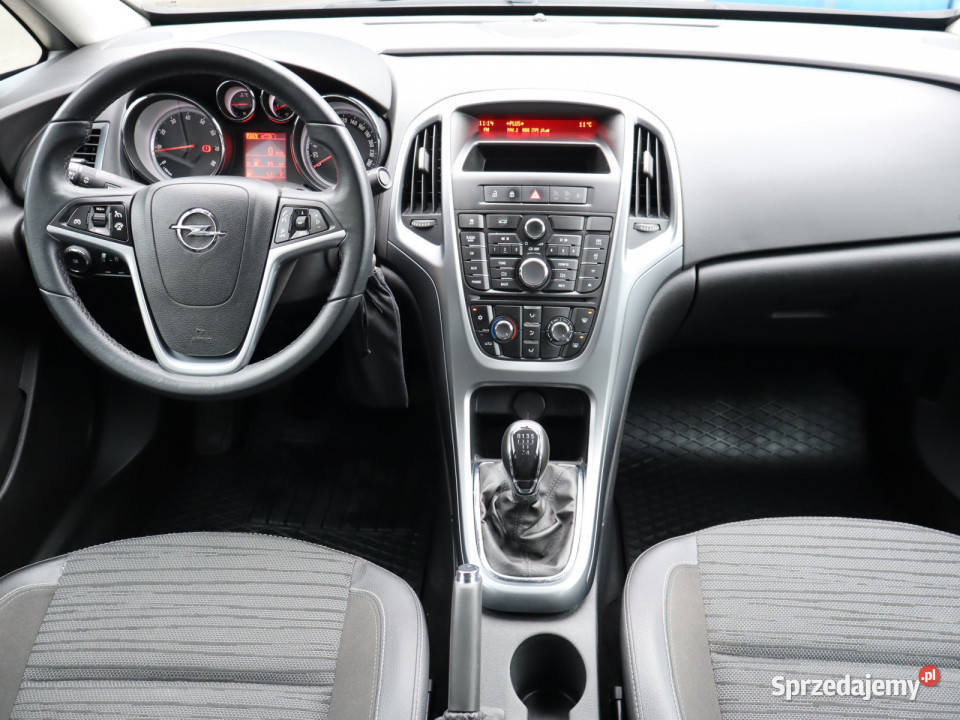 Opel Astra 16 16V benzyna Astra Katowice