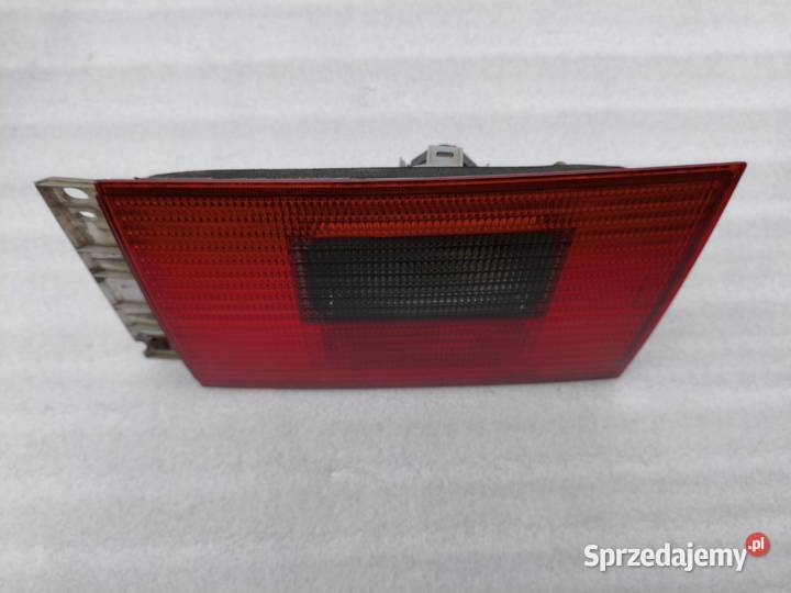 Lampa Prawy Tył Tylna Prawa W Klapę VW Sharan osobowe Wyszków