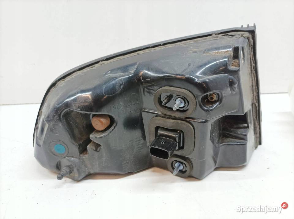 LAMPA TYŁ PRAWA LED EUROPA 68213144AD Dodge