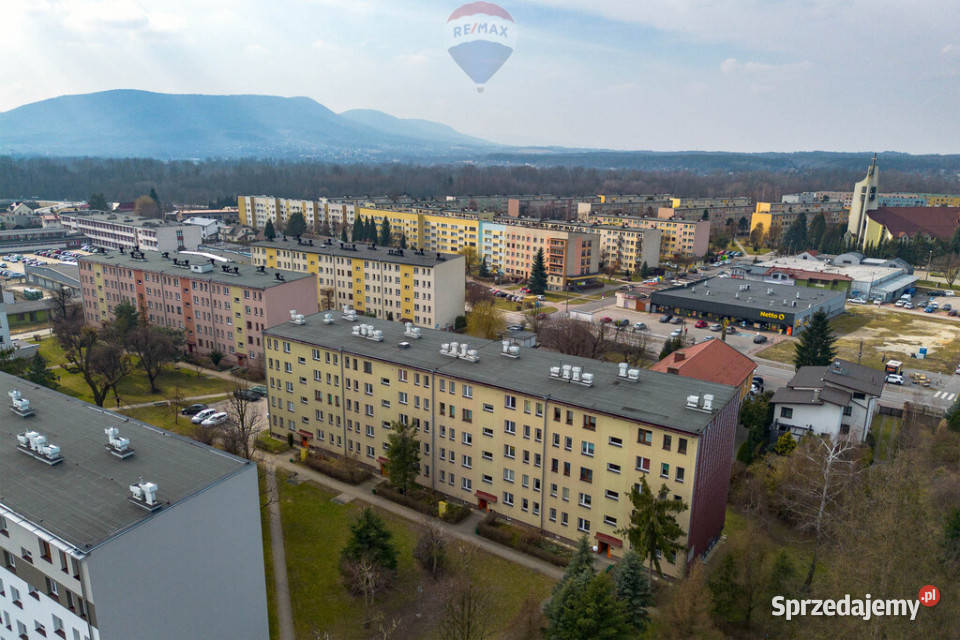 2 pokoje z balkonem os Wyszyńskiego Kęty sprzedam