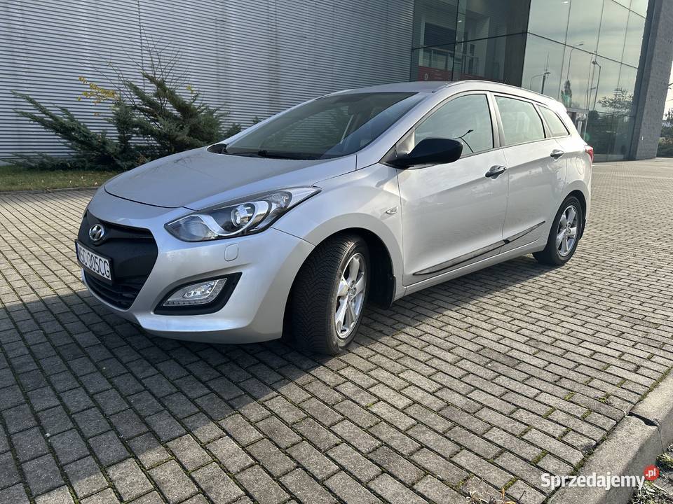 Hyundai i30 14 CRDi 90 2013 Oszczędny Łódź