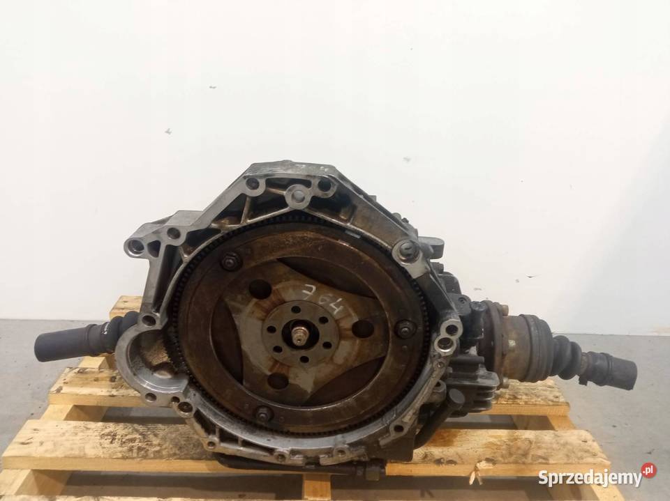 SKRZYNIA BIEGÓW AUTOMATYCZNA CUW 18 20V Audi A4 Rok produkcji 1995