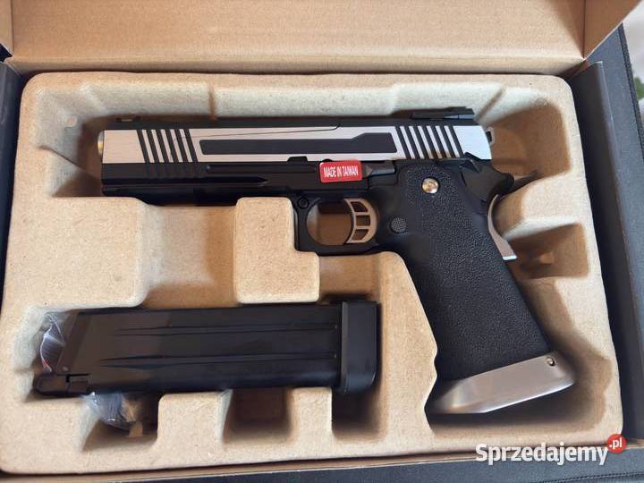 Replika pistoletu AWHX1001 Golub-Dobrzyń sprzedam