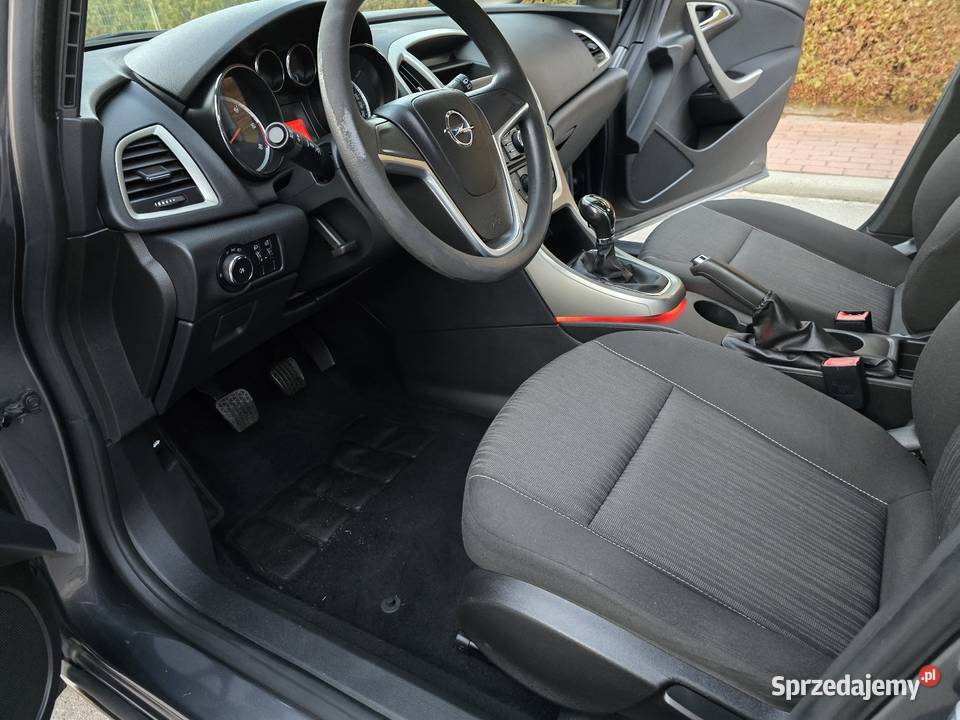 Opel Astra IV 20 CDTI Sport nieuszkodzony Astra Opel Sobolew