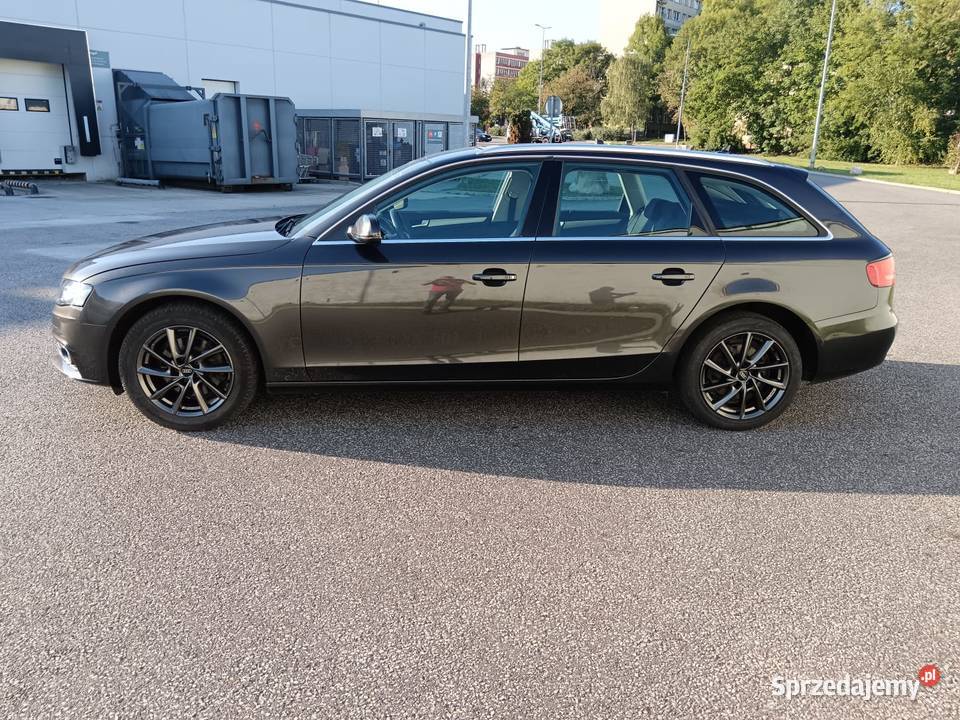 Audi A4 kombi automat wyeliminowana wada olejowa 180000km Tarnów