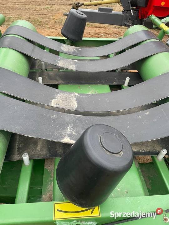 Owijarka samozaładowcza Pronar podlaskie