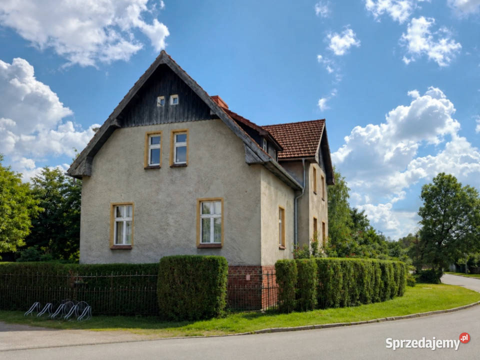 Przedwojenny dom z działką 1800 m w centrum 9333zł/m2