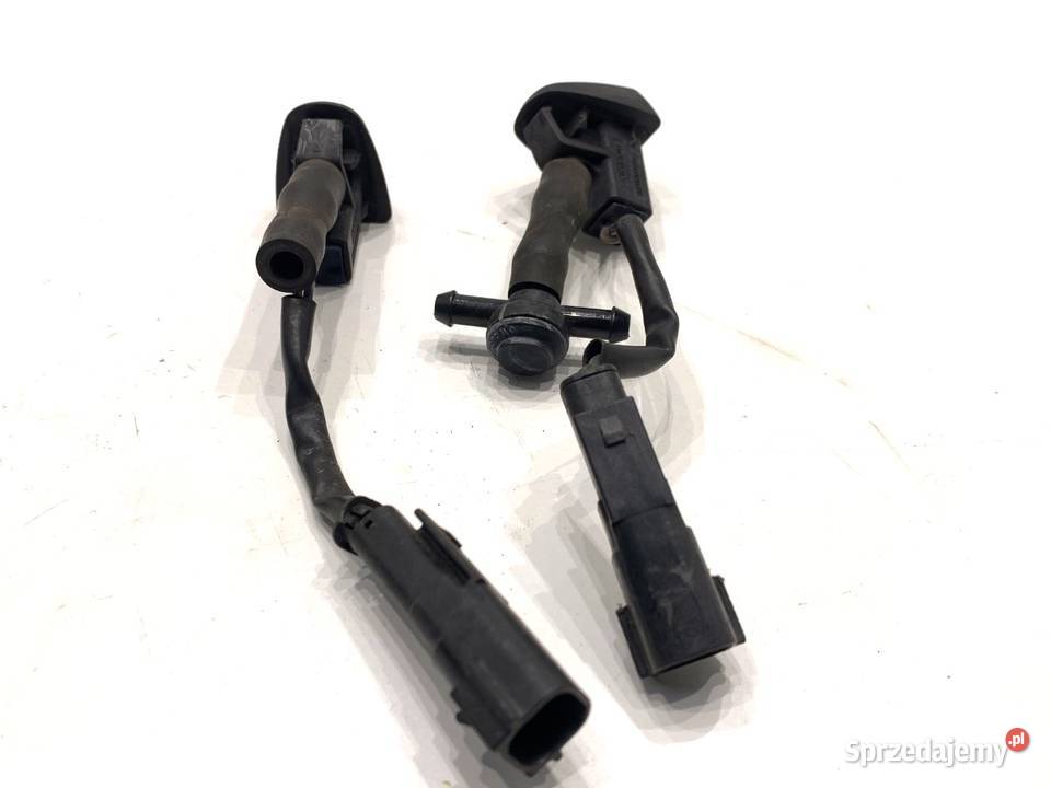 DYSZE SPRYSKIWACZY VOLVO V70 III 0716 30796027