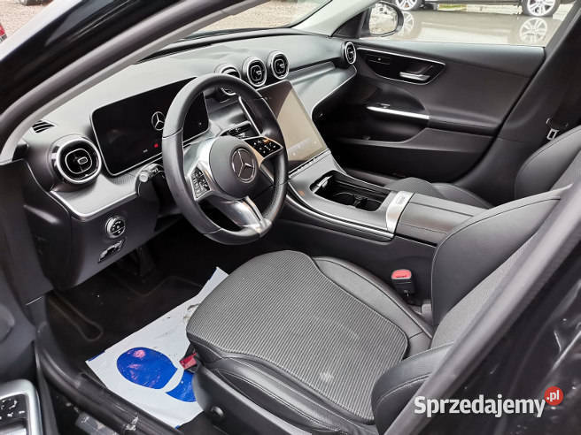 MERCEDESBENZ C 300 E 2023 199900 ccm 204 Rok produkcji 2023 Klasa C Warszawa
