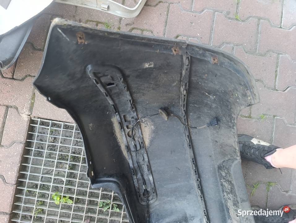 Volkswagen VW GOLF IV ZDERZAK TYŁ 1J6807421D Łaziska Górne